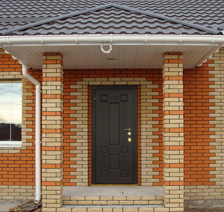 вхідні двері