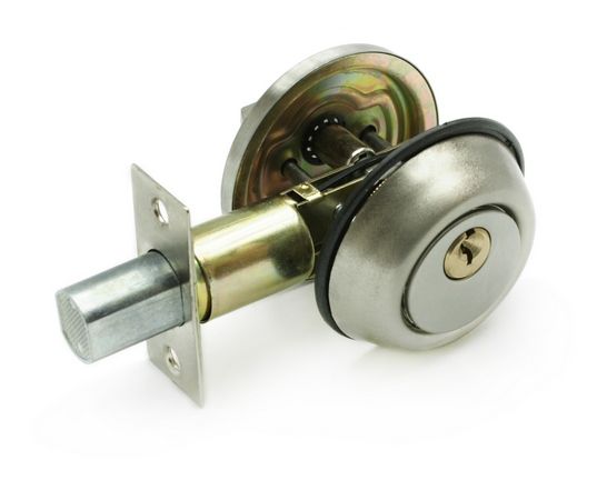 замок врізний