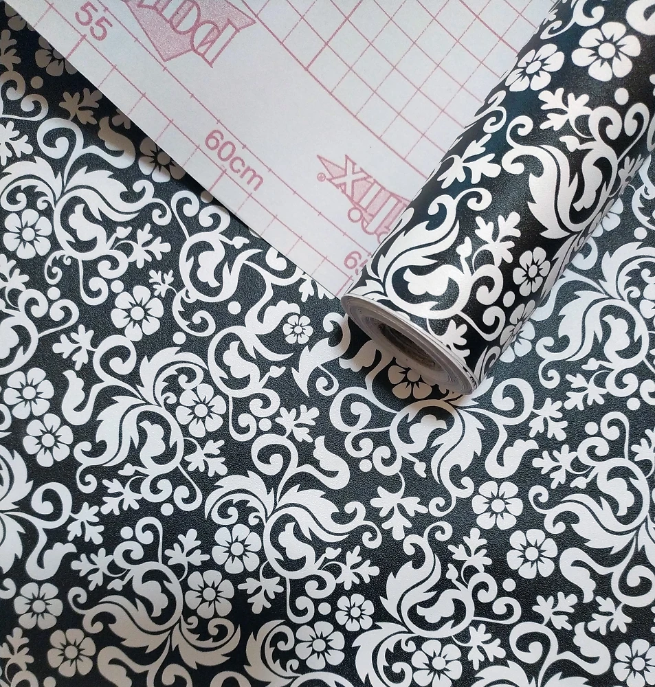 Самоклеюча плівка Patifix 45см х 1м 15-6485 (Чорно-білі квіти)