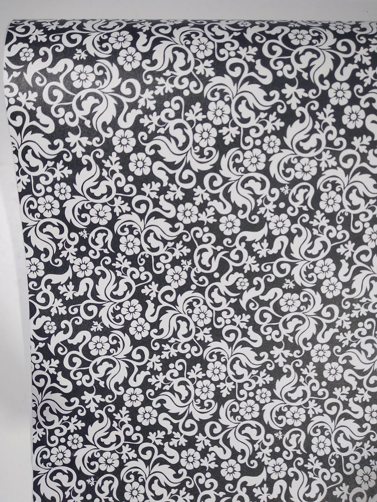 Самоклеюча плівка Patifix 45см х 1м 15-6485 (Чорно-білі квіти)