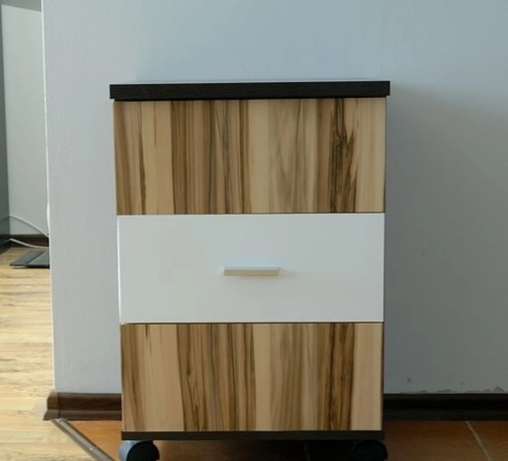 Самоклеющаяся пленка D-C-Fix 90см х 15м Df 200-5580