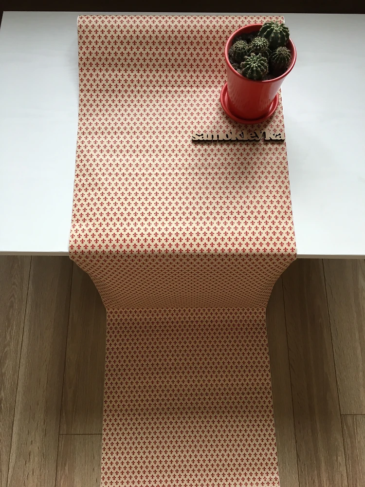 Самоклеющаяся пленка D-C-Fix 45см х 15м Df 200-2058 (Красные пики)