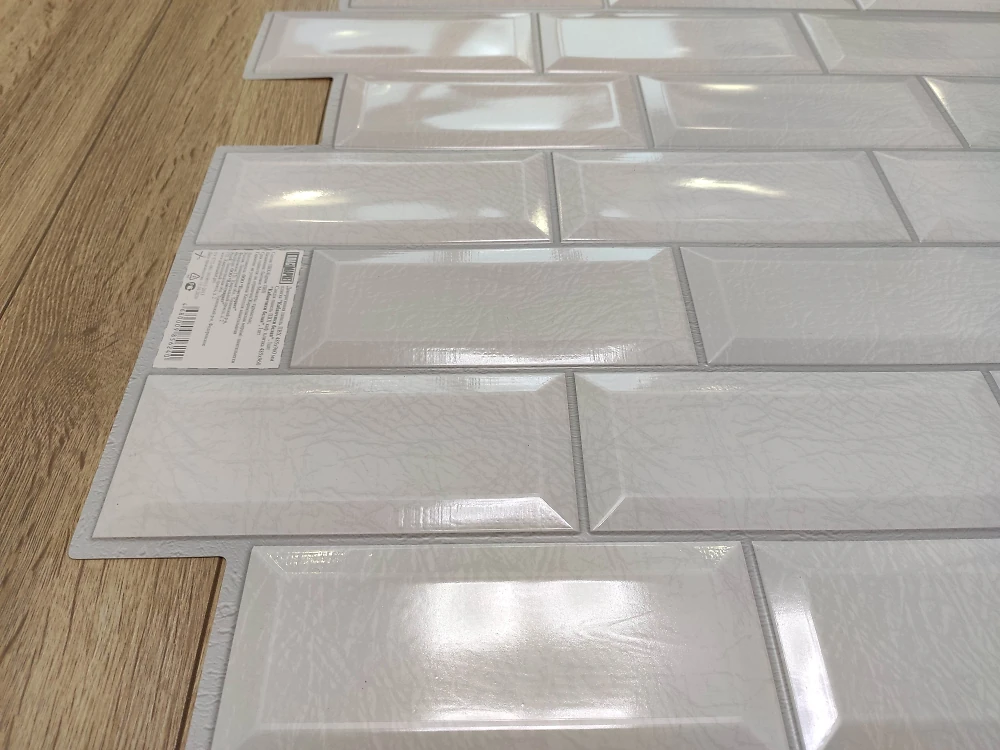 Пластиковая Панель Пластмаркет плитка Кабанчики белая 960 * 485мм