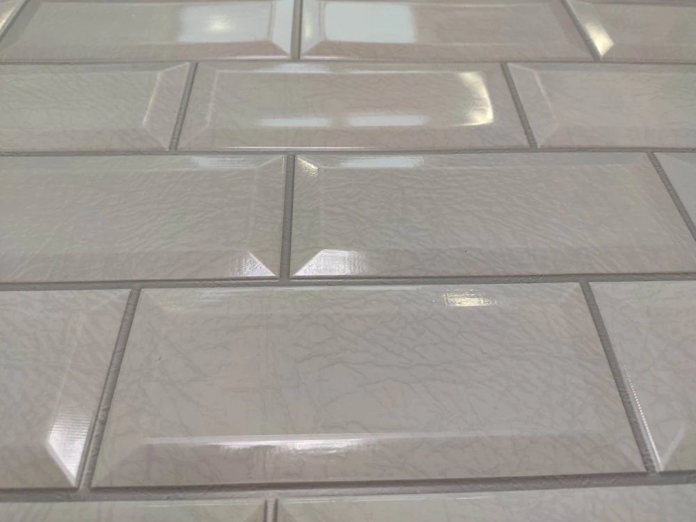 Пластиковая Панель Пластмаркет плитка Кабанчики белая 960 * 485мм