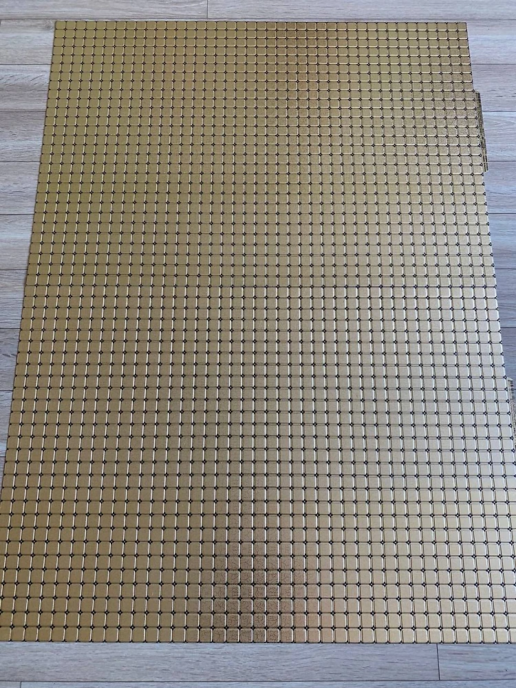 Пластиковая Панель Регул ПРЕМИУМ Золотой ажур  (992 * 629мм) Толщина 0,6мм