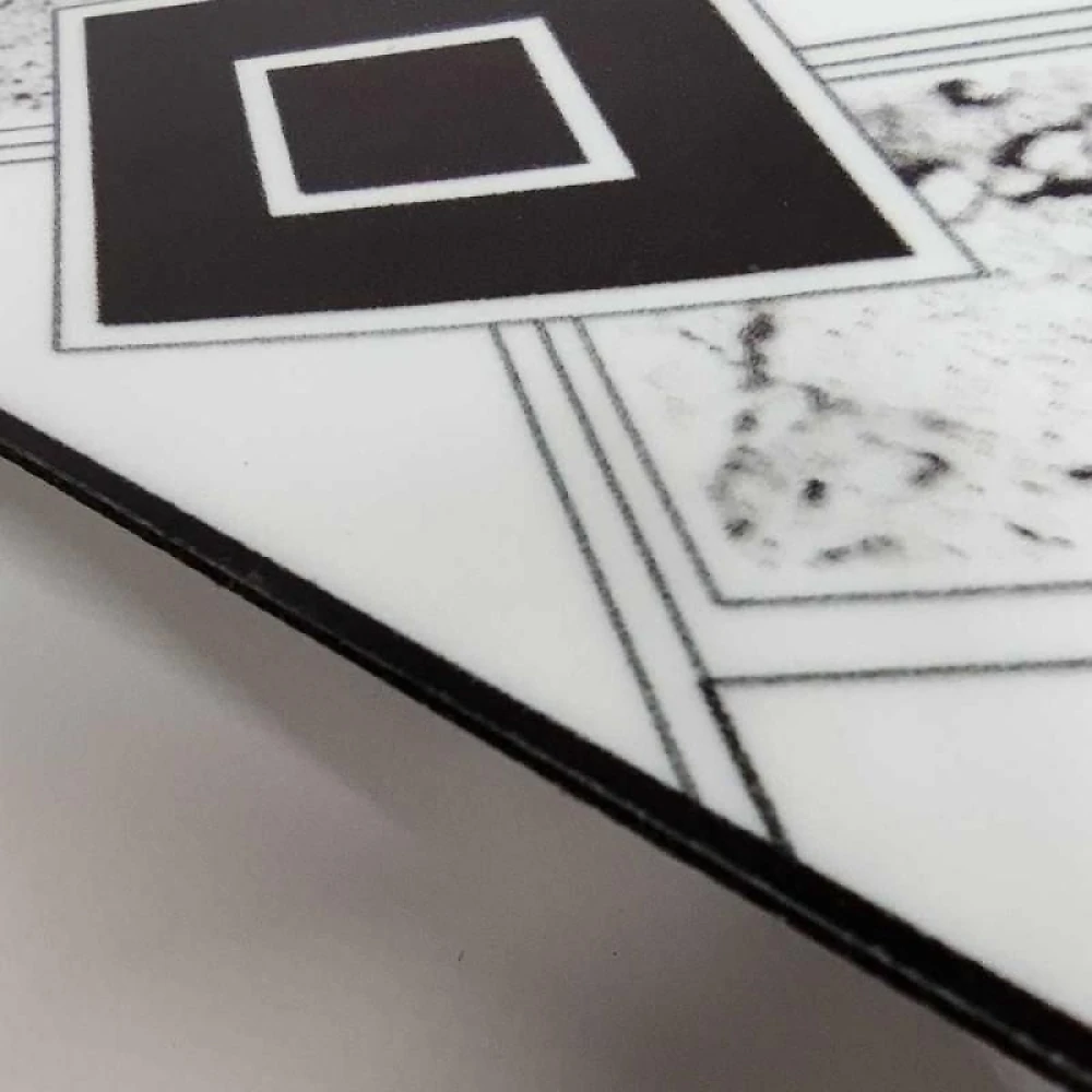 Самоклеюча вінілова плитка 600*600*1,5мм Соти з бортиком СВП-211 глянець