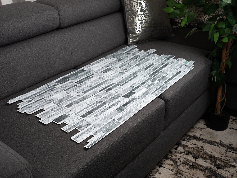 Пластиковая Панель Регул Пластушка черно-белая 977 * 496мм