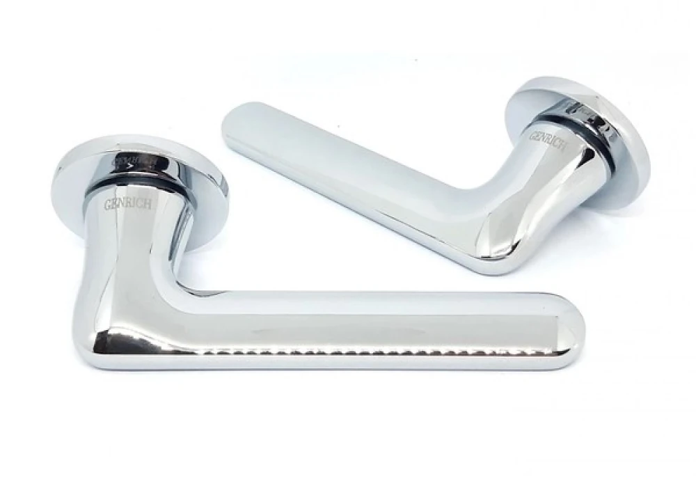 Ручка на розетке GENRICH R27.756 хром