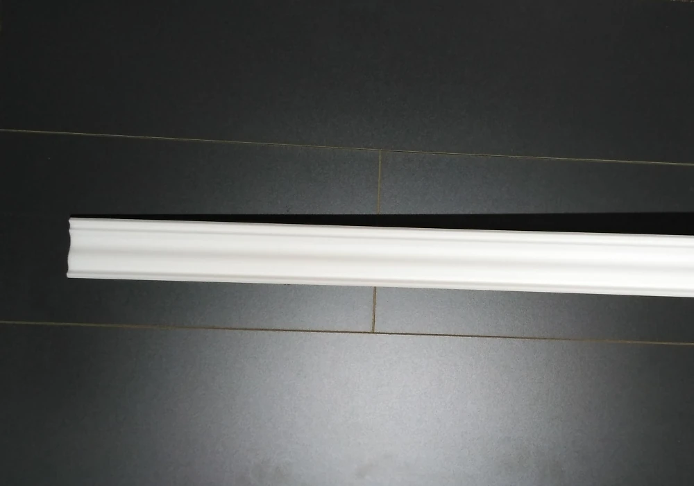 Плинтус потолочный  (45*40мм) MT Nomastyl 1м (не заказывать)