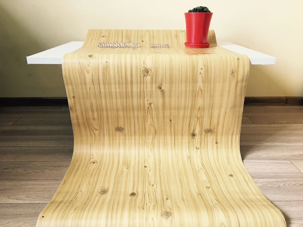 Самоклеюча плівка Hongda 67,5см х 15м Hm003