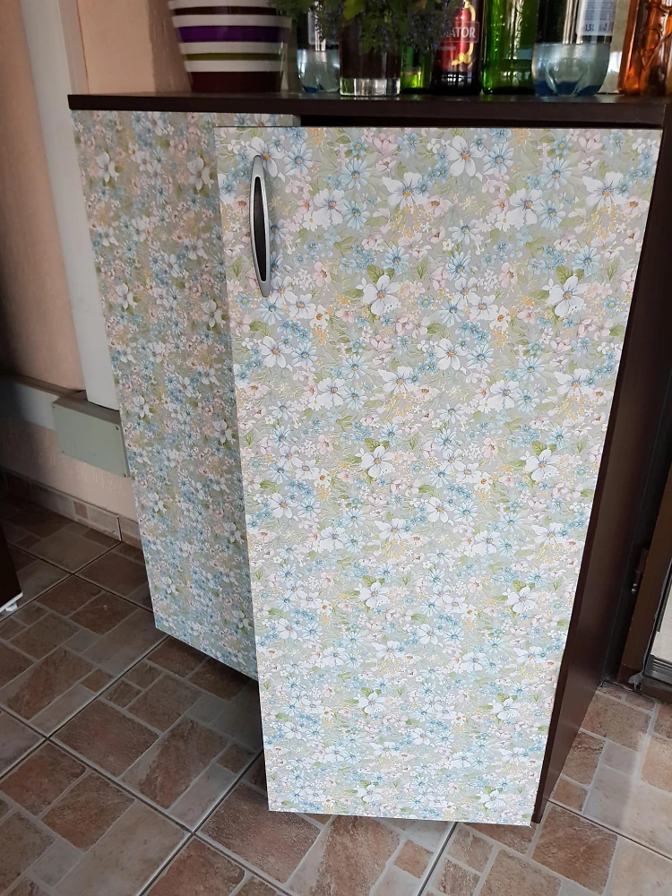 Самоклеющаяся пленка D-C-Fix 45см х 15м Df 200-2403 (Цветочная поляна)