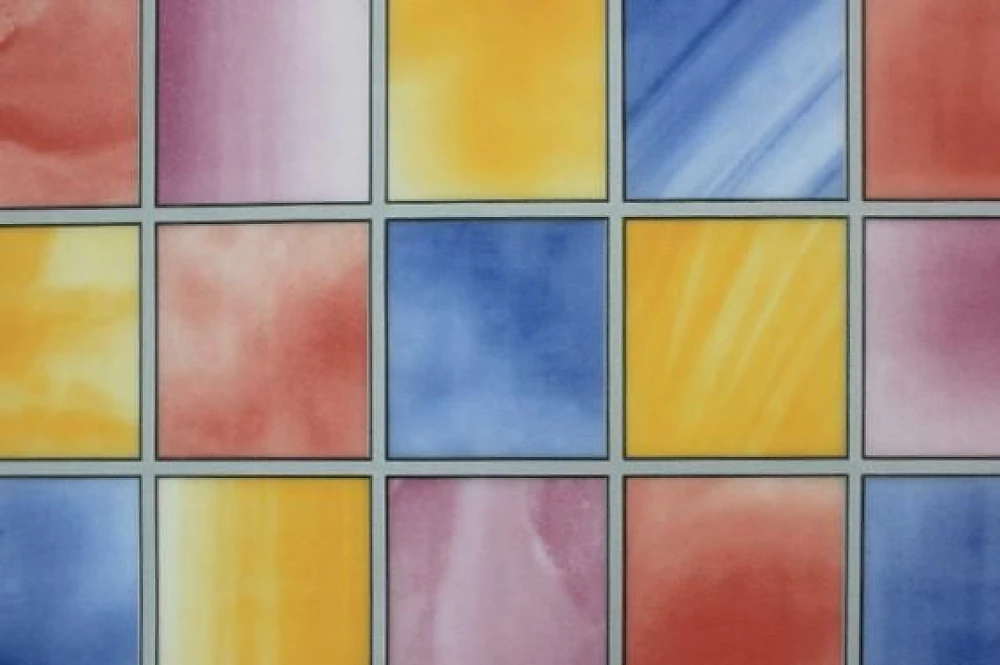 Самоклеюча плівка Hongda 67,5см х 15м Ht032