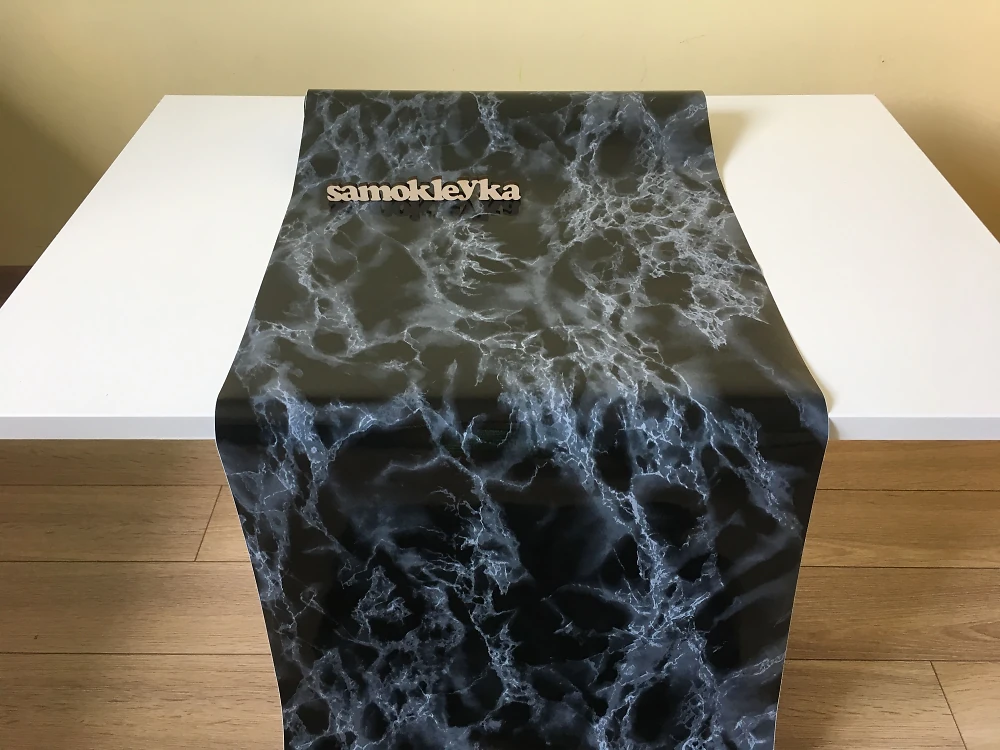 Самоклеюча плівка D-C-Fix 67,5см х 15м Df 200-8157