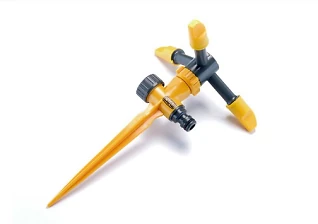 Дождеватель круговой с головкой, что вращается на пластиковом колышке СИЛА 551305