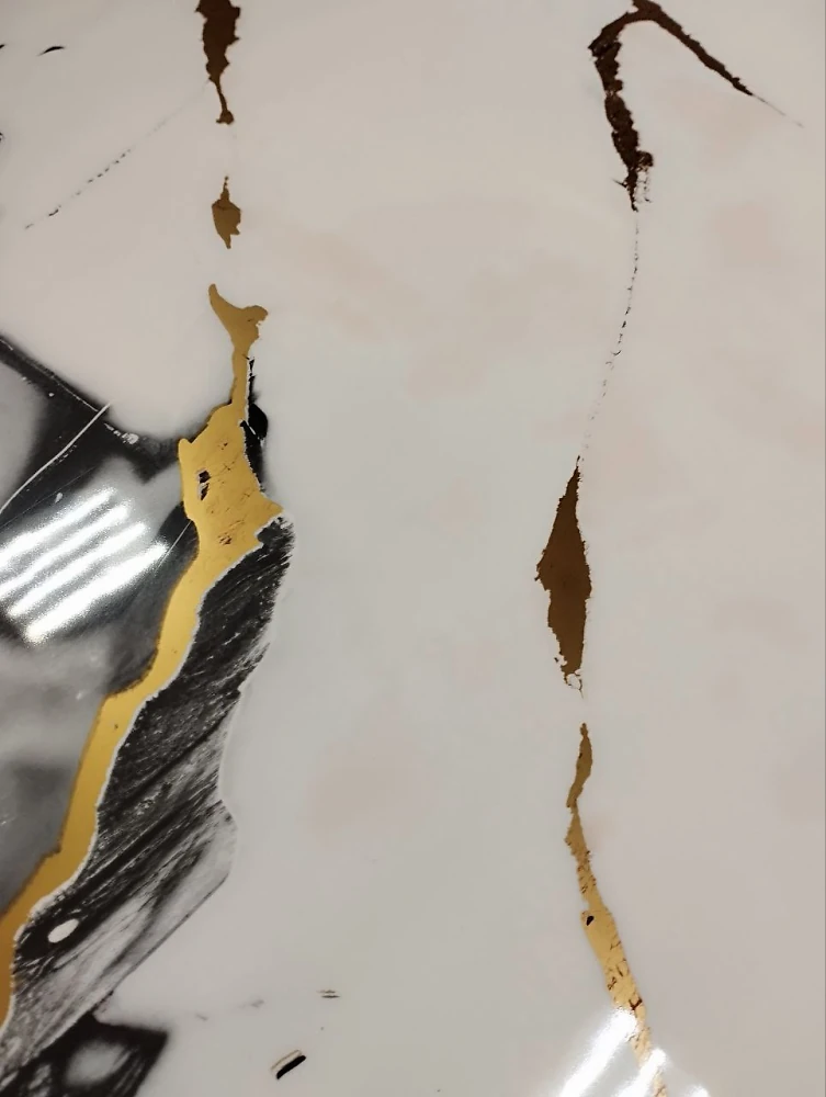 Самоклеюча панель 600*600 мм ХВМ-45 (Білий мармур з золотом)