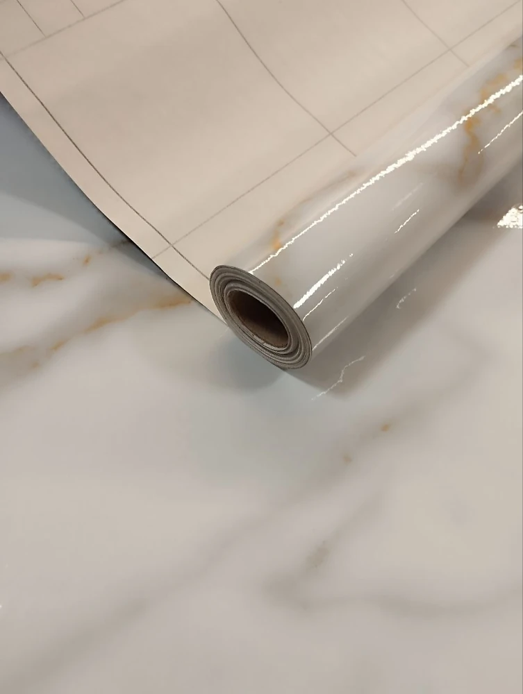 Маслостійка самоклеюча плівка під мармур 60 см*1 м МА058