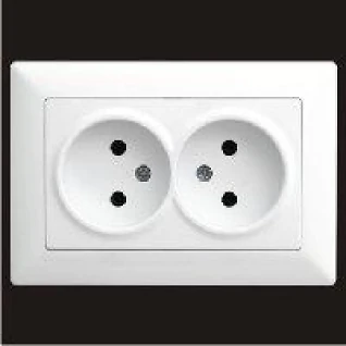 Gunsan Білий розетка 2-я