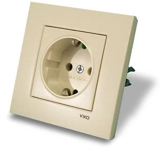 Viko Karre крем Розетка 1-я з заземленням