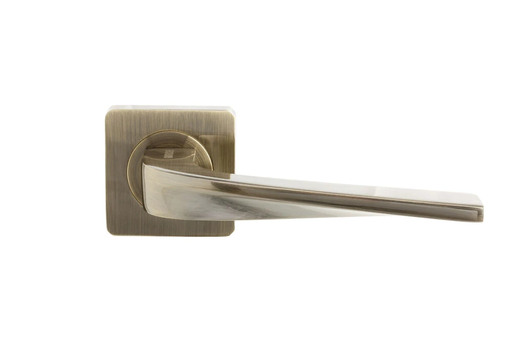 Ручка на розетці Gavroche SAMARIUM Sm  Z3 колір AB (бронза)