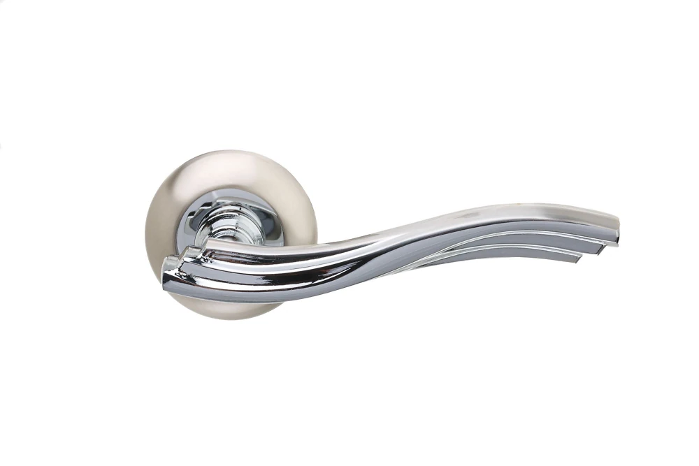 Ручка на розетке Gavroche RUBIDIUМ Rb  А5 цвет SN/CP (хром/сатин)